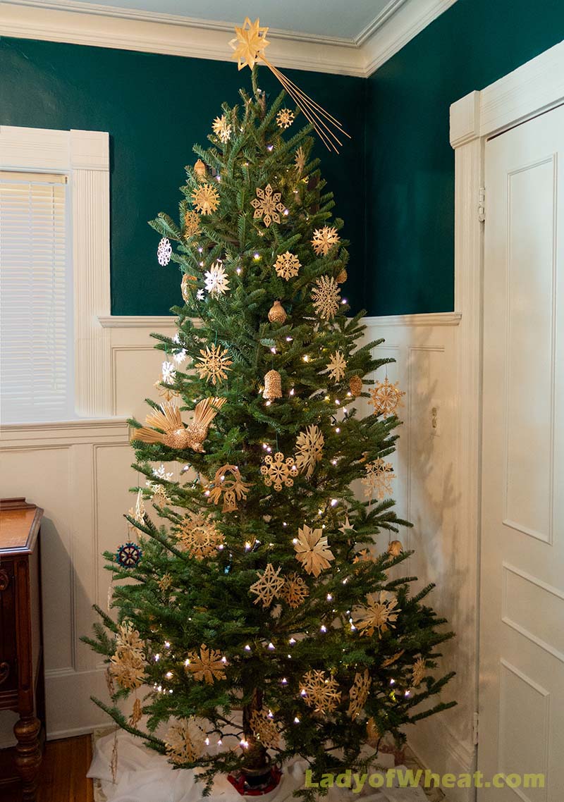 https://tempestmktg.com/wp-content/uploads/2018-Ursula-Astras-Christmas-Tree-Straw-Ornaments-at-521-0819-600px.jpg